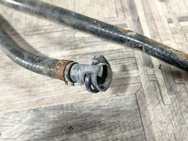 Шланг омывателя фар DISCOVERY 3 L319 05-09