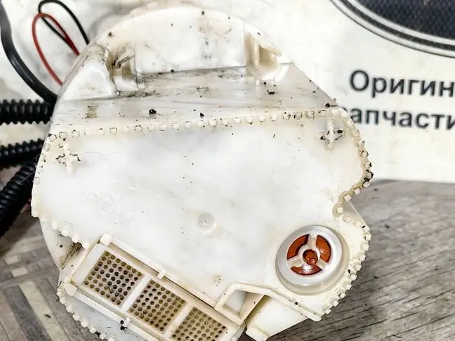 Топливный насос в бак DISCOVERY 3 L319 2.7 276DT