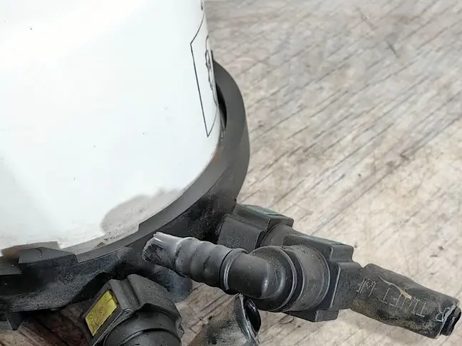 Корпус топливного фильтра Range Rover Sport L320