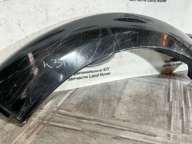 Молдинг заднего крыла левого DISCOVERY 3 L319