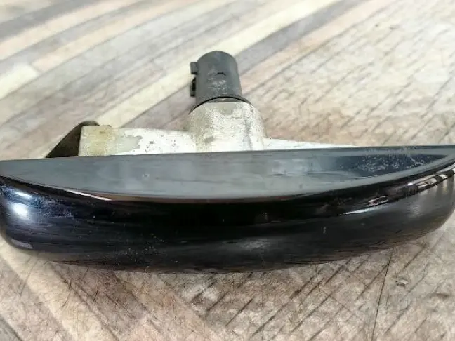 Указатель поворота Land Rover DISCOVERY 3/4 L319