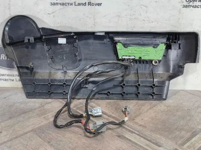 Накладка сидения левая DISCOVERY 3 L319 05-09