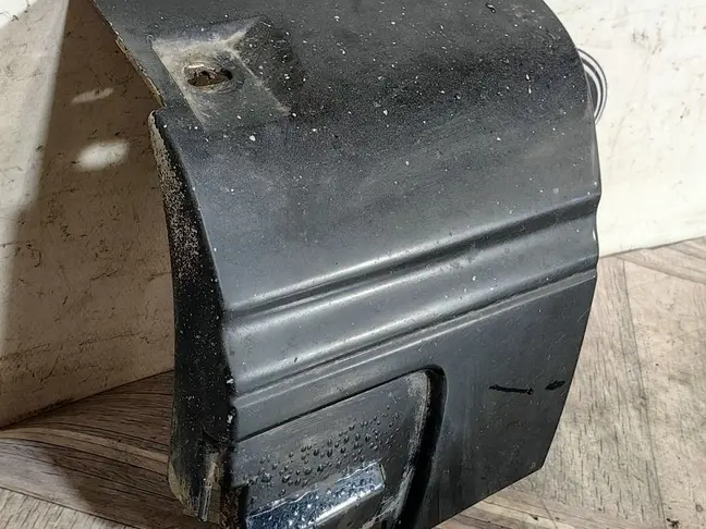 Молдинг переднего правого крыла DISCOVERY 3/4 L319