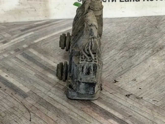 Блок клапанов задний DISCOVERY 3/4 L319 05-15