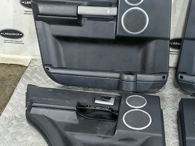 Дверные карты комплект DISCOVERY 3 L319 05-09