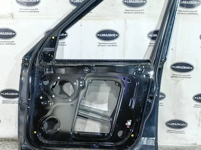Дверь передняя правая DISCOVERY 3/4 L319 05-14