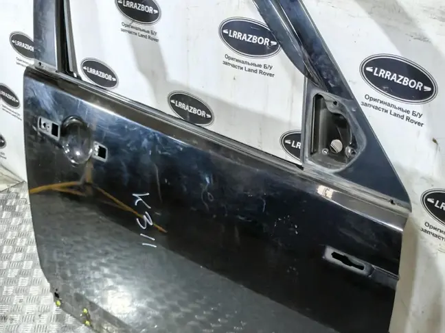 Дверь передняя правая DISCOVERY 3/4 L319 05-14