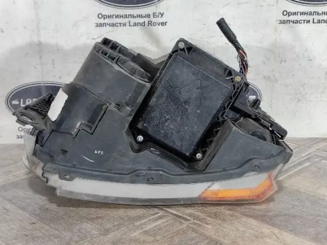 Фара правая адаптивная DISCOVERY 3 L319 05-09