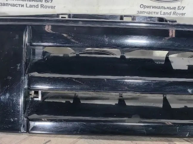 Решетка радиатора Land Rover DISCOVERY 3 L319