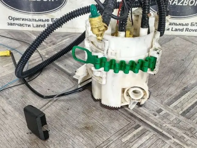 Топливный насос в бак DISCOVERY 3 L319 2.7 276DT