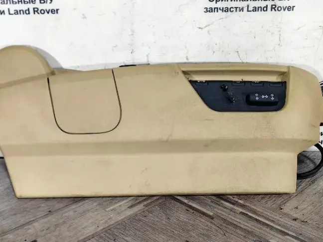 Накладка сидения правая Sport L320 05-09