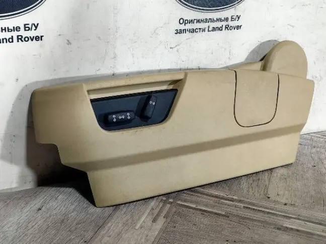 Накладка сидения левая DISCOVERY 3 L319 05-09