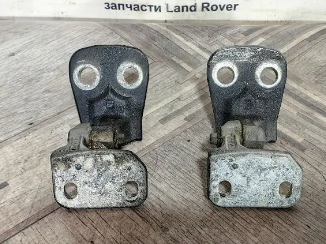 Петли двери комплект Range Rover Sport L320