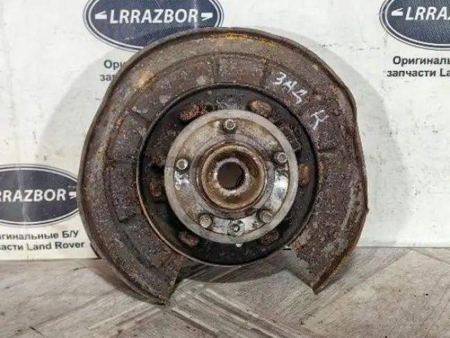 Кулак задний правый DISCOVERY 3 L319 05-12