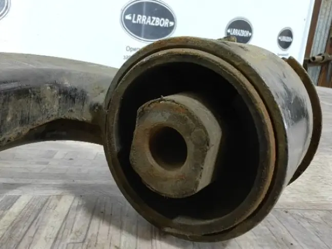 Рычаг передний нижний левый DISCOVERY 3 L319