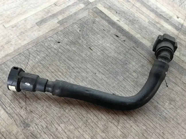 Топливная трубка евро 4 DISCOVERY 3 L319 2.7