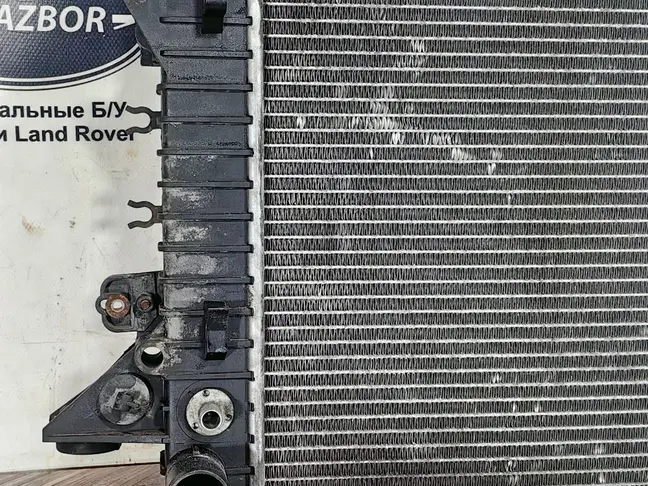 Радиатор основной деффект DISCOVERY 3 L319 05-09
