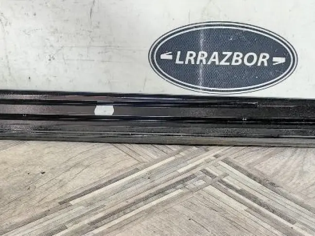 Молдинг крыши левый Range Rover 4 L405