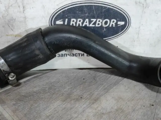 Патрубок интеркулера Land Rover Freelander 2