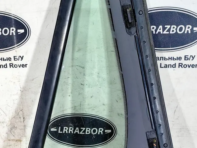 Форточка задняя правая Range Rover Sport L320