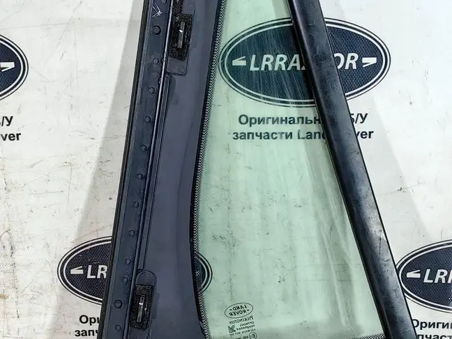 Форточка задняя левая Range Rover Sport L320