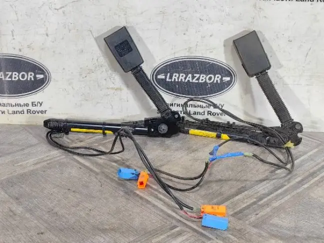 Преднатяжители пара Land Rover Freelander 2