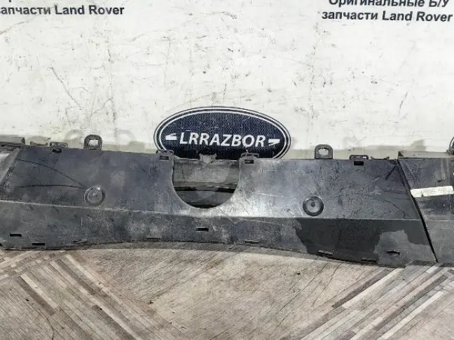 Кожух проводки под жабо Sport L320 2005-2009