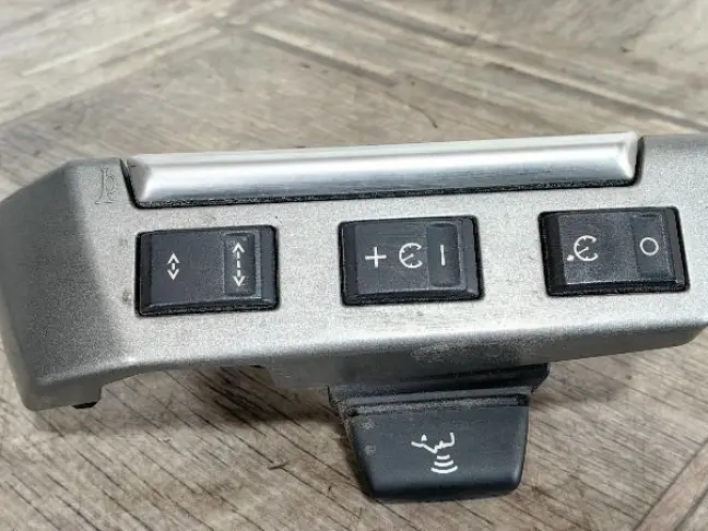 Адаптивный круиз радар Range Rover L320