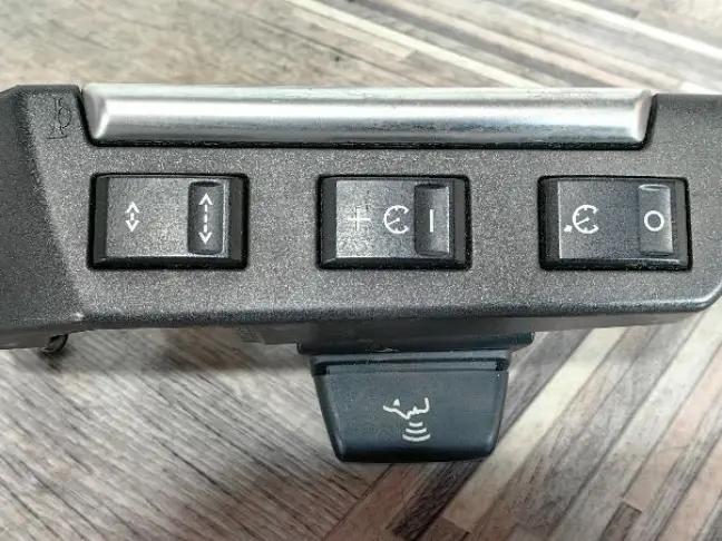 Адаптивный круиз радар Range Rover L320