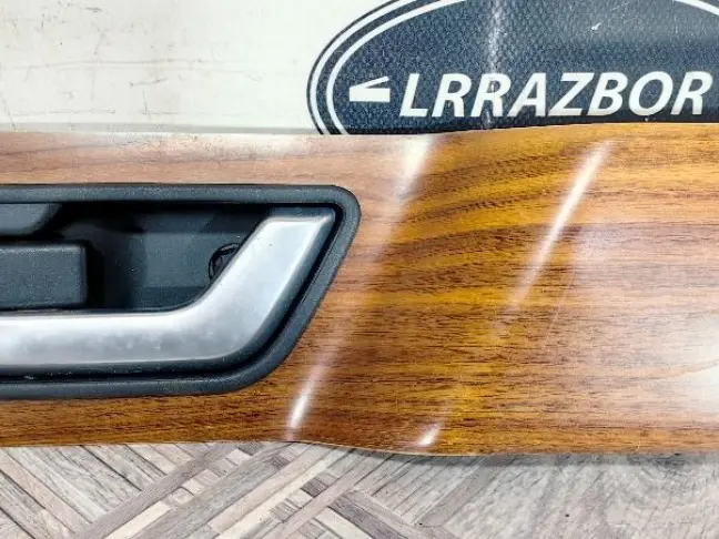 Вставка дерево в карту задние Range Rover L320