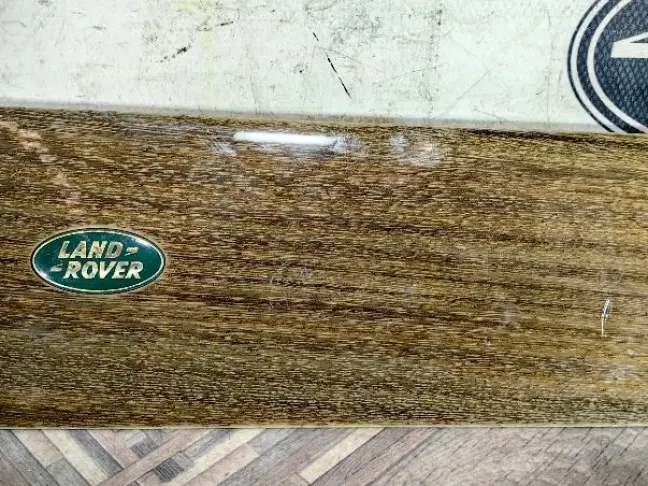 Вставка дерево в карту левая Range Rover L320