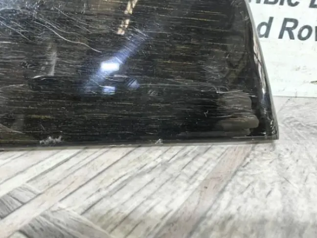 Вставка дерево в карту левая Range Rover L320