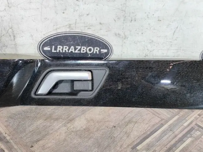 Вставка дерево в карту левая Range Rover L320