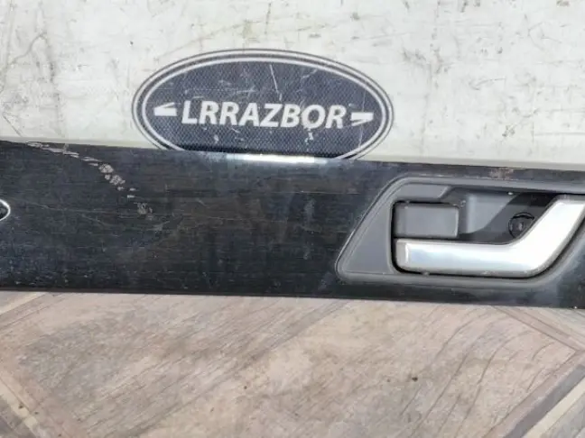 Вставка дерево в карту левая Range Rover L320