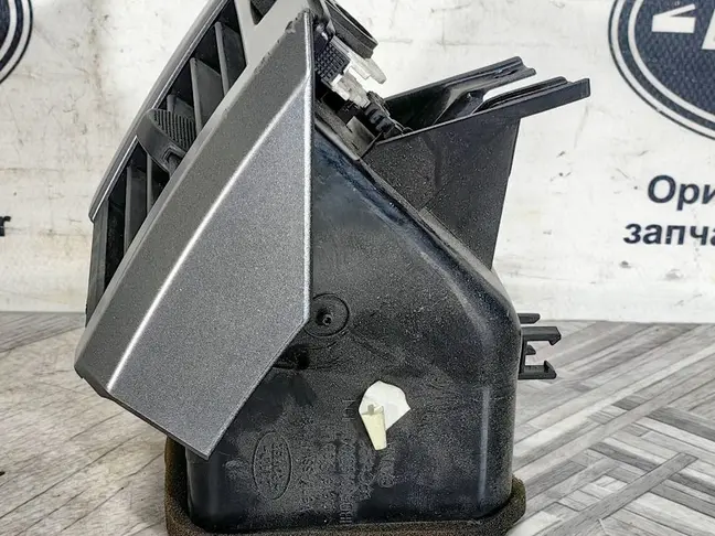 Дефлектор воздушный Range Rover Sport L320 05-09