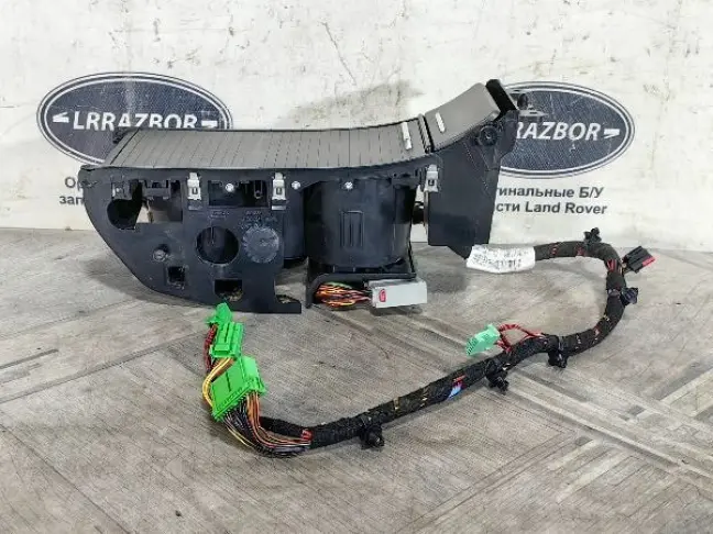 Вставка в консоль Range Rover Sport L320 рест