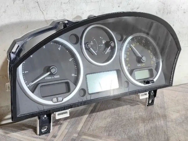Щиток приборов Land Rover Sport L320 2005-2009 3.6