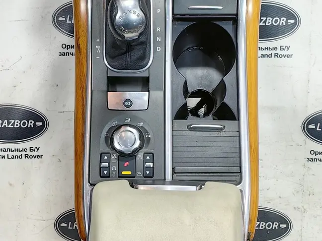 Консоль центральная Range Rover Sport L320