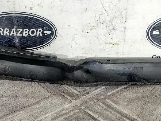 Ресничка левая Range Rover Sport L320 2009-2013