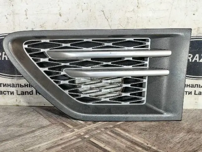 Жабра в крыло лев Land Rover Sport L320 2009-2013
