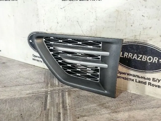 Жабра в крыло лев Land Rover Sport L320 2009-2013