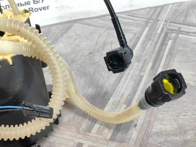 Топливный насос в бак DISCOVERY 4 L319 3.0