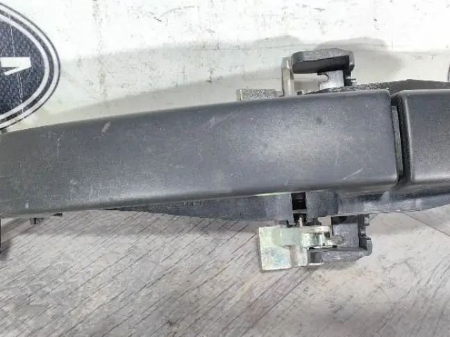 Ручка передняя правая Land Rover Freelander 2 L359