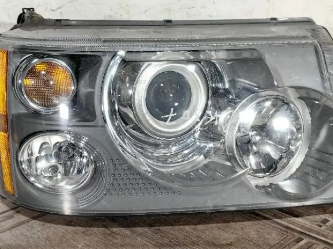 Фара правая адаптивная Range Rover Sport L320