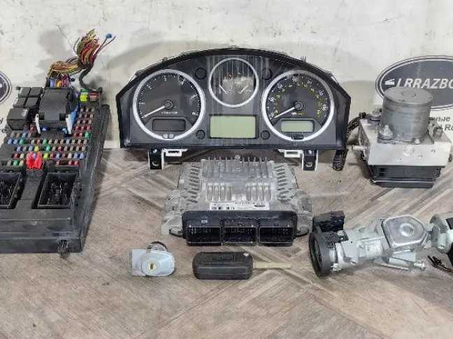 Блоки комплект Range Rover Sport L320 05-09 368DT