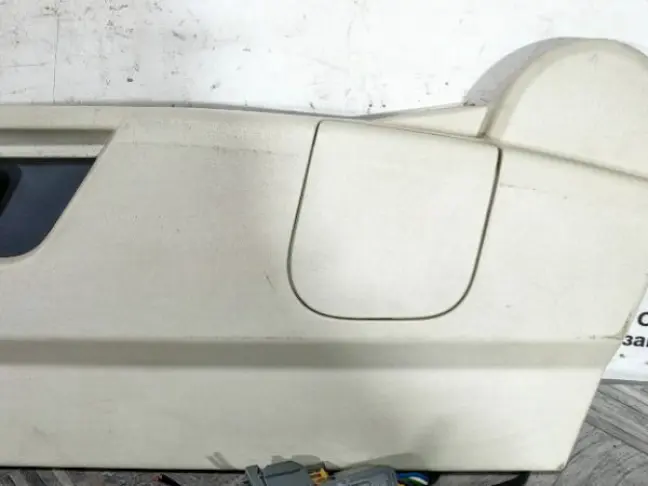 Накладка сидения левая Sport L320 05-09