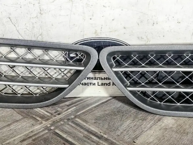 Жабры в крылья Land Rover Sport L320 2005-2009