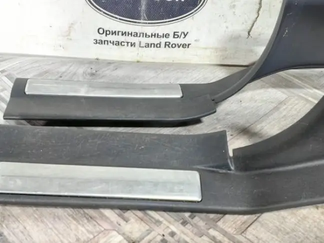 Накладка порога комплект Range Rover Sport L320