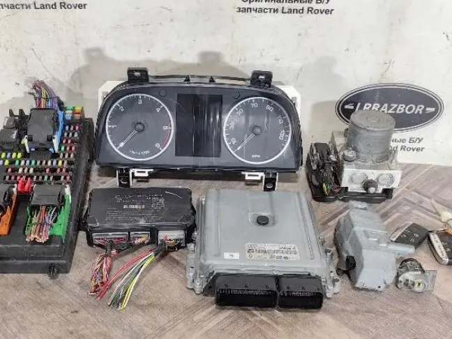 Блоки комплект Range Rover Sport L320 12-13 306DT