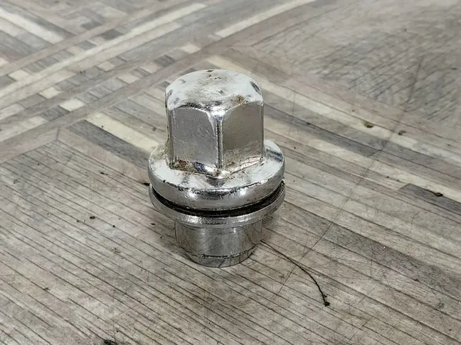 Гайка колеса Land Rover Range Rover L322 L320